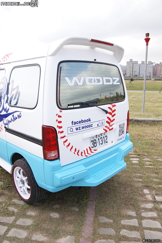 2001年的PRZ改造成酷炫棒球車