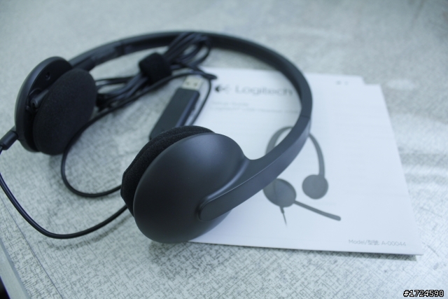 羅技logitech USB耳機麥克風 H340 簡單開箱
