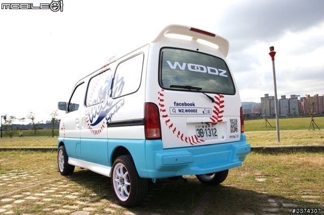 2001年的PRZ改造成酷炫棒球車