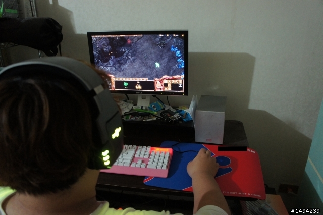 【開箱】實用又獨特的禮物 ZOWIE G-CM客製滑鼠墊