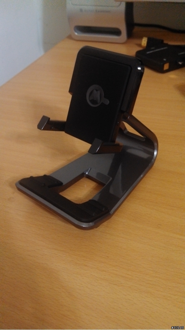 <小開箱>Moto RAZR MAXX HD
