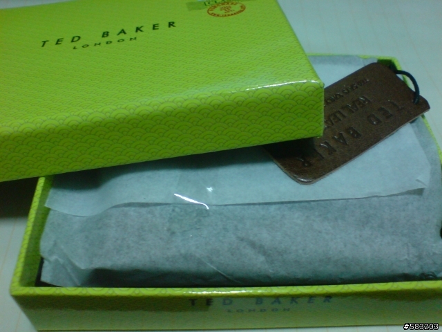 Ted Baker Leather Coin Wallet皮夾分享