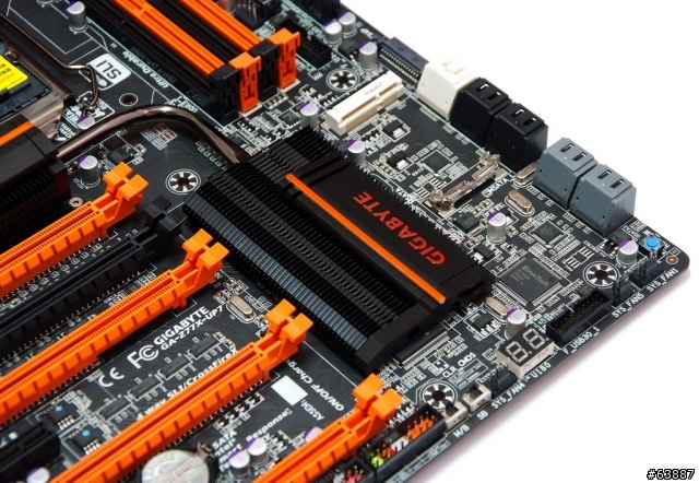 GIGABYTE追求效能極限之Z77X-UP7超頻解析