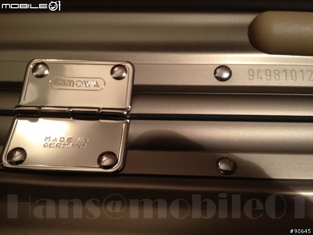 Range Rover x Rimowa限量版行李箱組開箱!