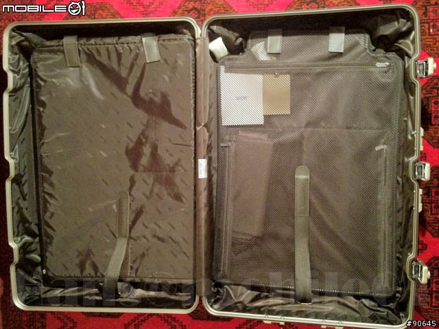 Range Rover x Rimowa限量版行李箱組開箱!