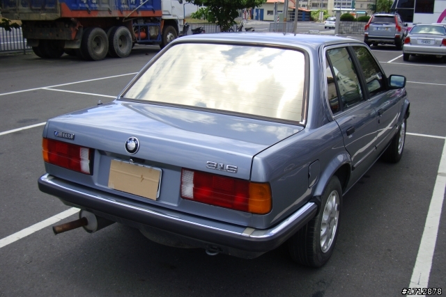 經典BMW E30....