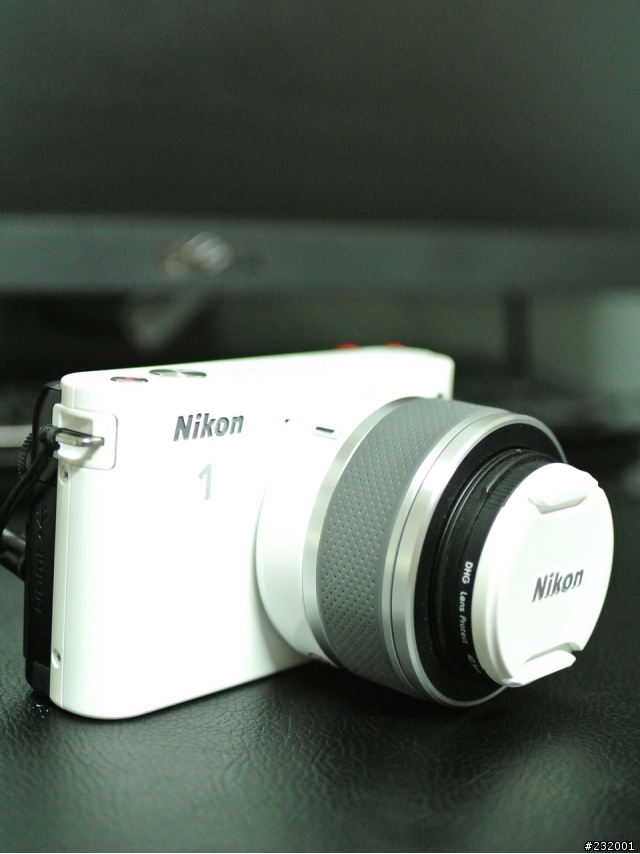 Nikon 1 V1&J1 nikkor 1 18.5mm f/1.8開箱&不專業試拍