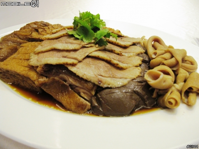 『壞心熊爺半夜po美食』--台北地區第一名烤鴨~潮江燕