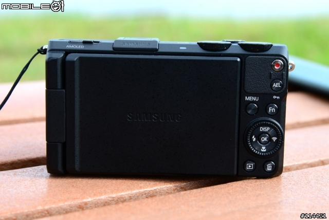【開箱】試用試玩 愛攝影、愛分享!F1.4 大光圈 Samsung EX2F
