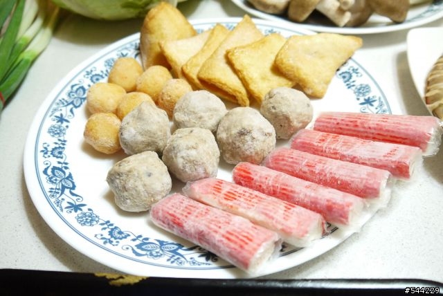 【分享】過完立冬吃火鍋囉!!厚道張相撲火鍋肉開吃(箱)!!