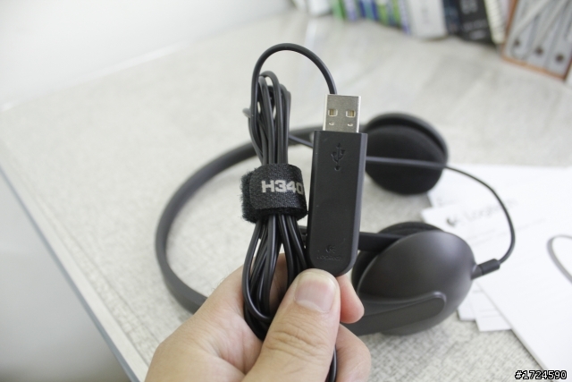 羅技logitech USB耳機麥克風 H340 簡單開箱