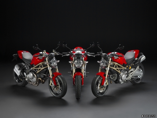 【EICMA米蘭車展】DUCATI 新車發表 水冷引擎HYPERSTRADA現身