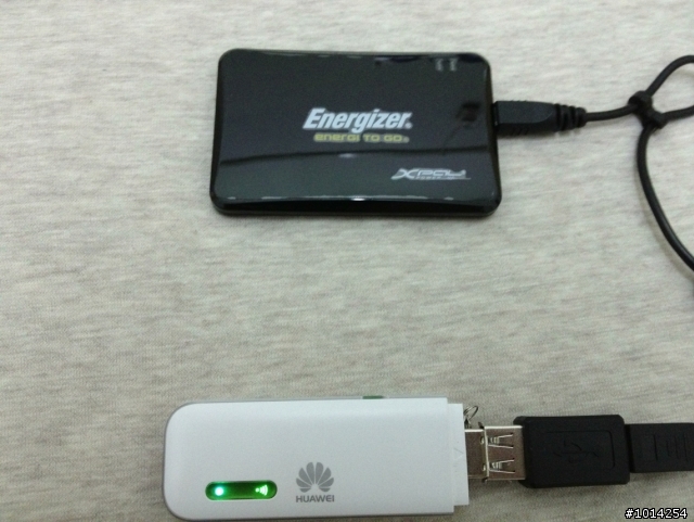 Huawei 華為 E355 3G 行動無線網卡 Wi-Fi分享路由器+Micro SD讀卡機~