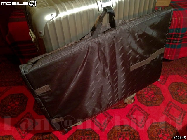 Range Rover x Rimowa限量版行李箱組開箱!