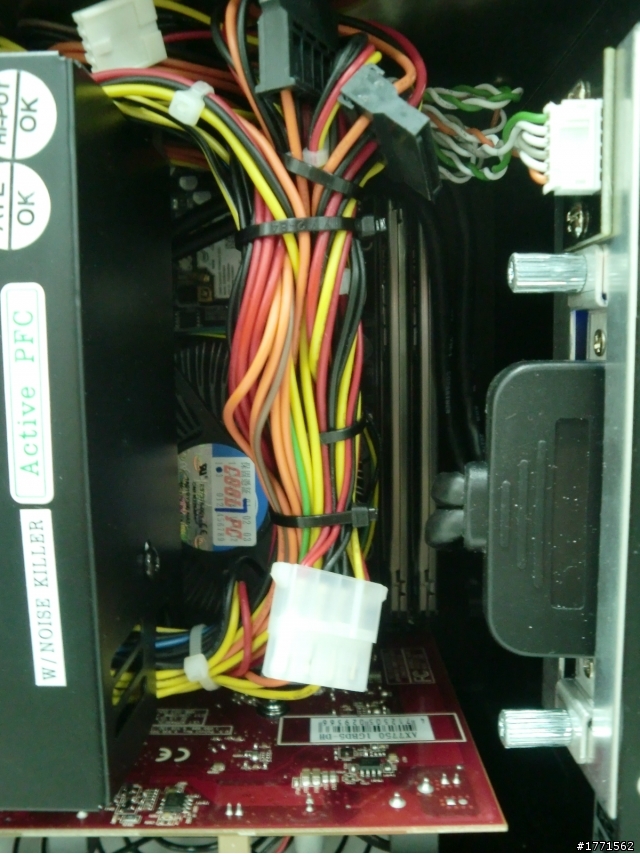 新手裝機 PC-Q11 / PC-Q02 11.28更新 頂部以及底部風扇孔