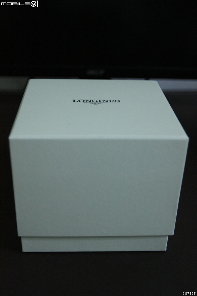 【開箱】LONGINES 深海征服者 藍浪鬼(圖多)