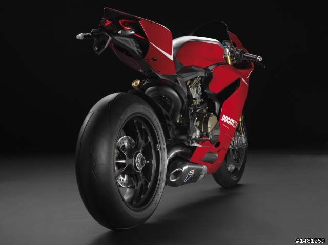 【EICMA米蘭車展】DUCATI 新車發表 水冷引擎HYPERSTRADA現身