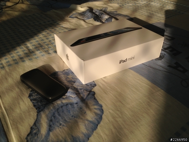 (圖多廢話多)今日入手之IPAD MINI!