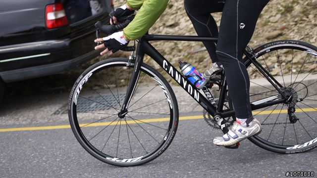 (開箱) 撐了4年 2013 CERVELO R3