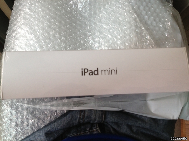 (圖多廢話多)今日入手之IPAD MINI!