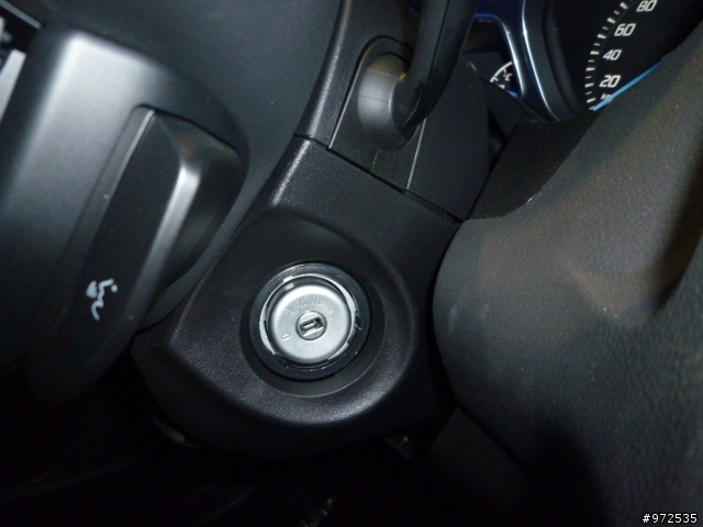 focus 1.6 5D試駕(補安全及組裝圖檔)