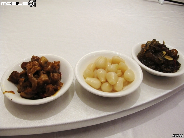『壞心熊爺半夜po美食』--台北地區第一名烤鴨~潮江燕