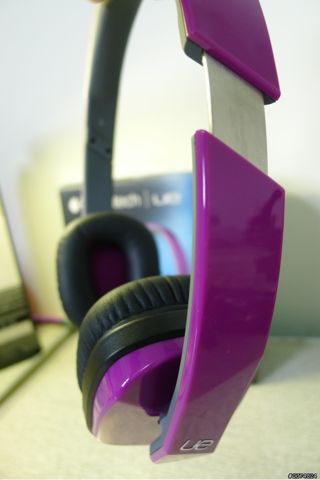 開箱➲ Logitech 羅技 UE 4000 頭戴式耳機