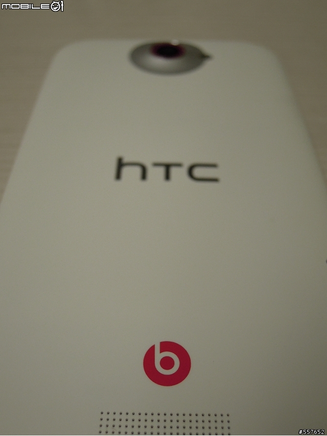 HTC-ONE-X+開箱好幾張,新增夜拍照