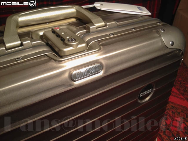 Range Rover x Rimowa限量版行李箱組開箱!