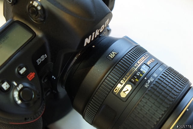 X-E1 + 18-55拿到了。