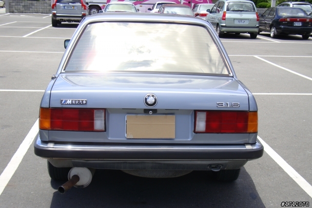 經典BMW E30....