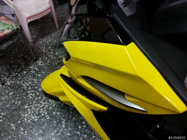 K-XCT 300i 黃色 新增獵豹M2鋼鐵版+便利U