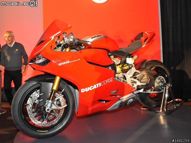 【EICMA米蘭車展】DUCATI 新車發表 水冷引擎HYPERSTRADA現身