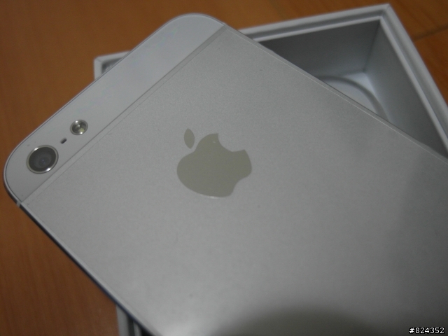我的新寵兒 iPhone 5 White 加映 SGP Neo Hybrid EX 邊框 (圖多不廢話)