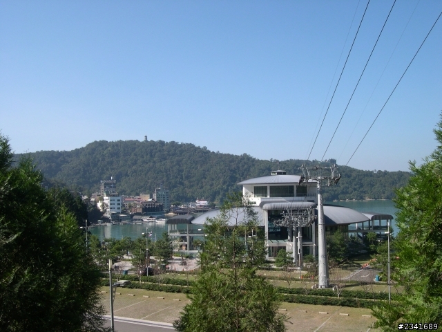 日月潭 2012.11.14日 2分之1的美麗