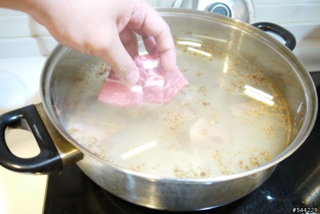 【分享】過完立冬吃火鍋囉!!厚道張相撲火鍋肉開吃(箱)!!