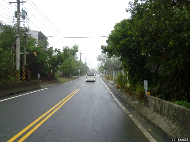 2012/11/18 不畏風雨仍要前進----台南不落1