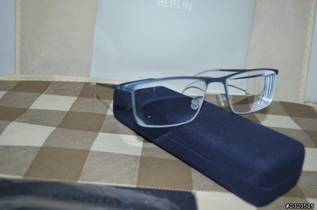 最遙遠的眼鏡---(德國 MYKITA 薄鋼眼鏡)