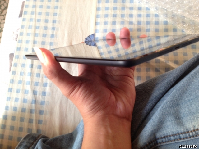 (圖多廢話多)今日入手之IPAD MINI!