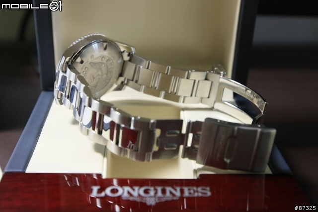 【開箱】LONGINES 深海征服者 藍浪鬼(圖多)