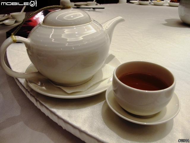 『壞心熊爺半夜po美食』--台北地區第一名烤鴨~潮江燕