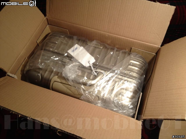 Range Rover x Rimowa限量版行李箱組開箱!