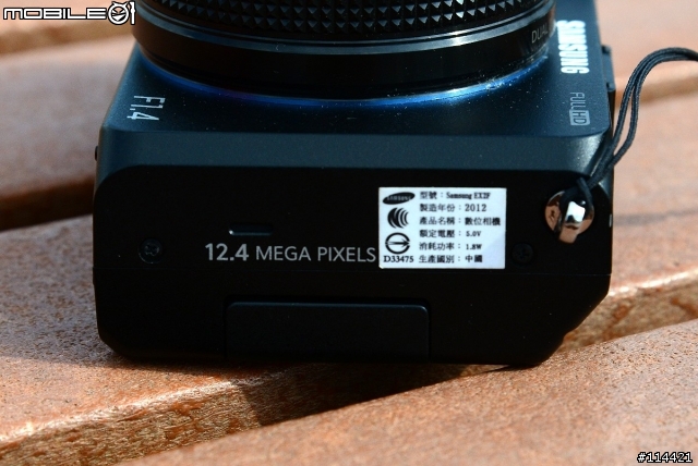 【開箱】試用試玩 愛攝影、愛分享!F1.4 大光圈 Samsung EX2F
