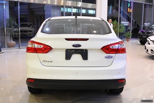 (圖多)Focus mk3 5D柴油版賞車, 新增4D汽油時尚經典版