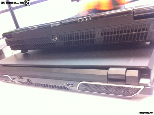兩台價值超過十萬的筆電 上680M-4GB VRAM SLI 雙卡
