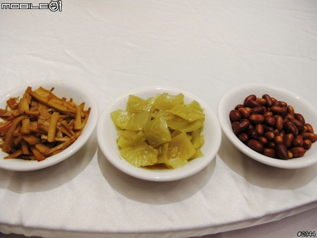 『壞心熊爺半夜po美食』--台北地區第一名烤鴨~潮江燕