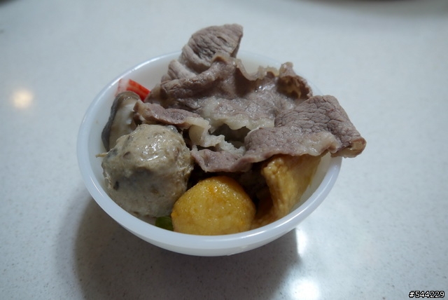 【分享】過完立冬吃火鍋囉!!厚道張相撲火鍋肉開吃(箱)!!