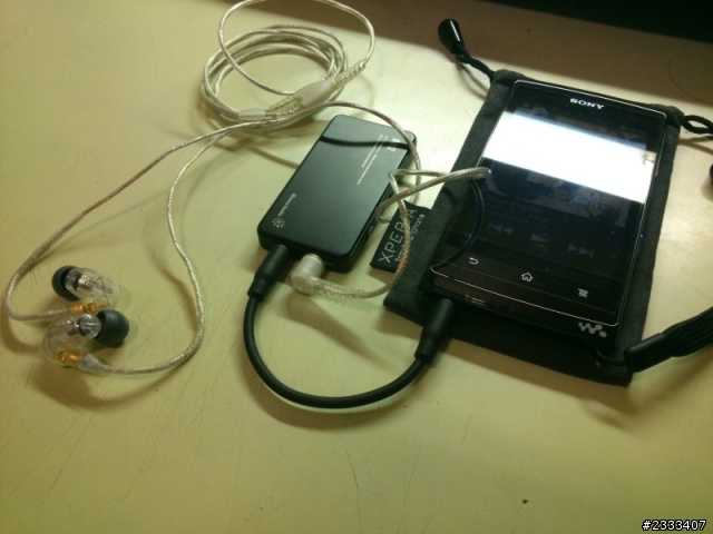 SE215 開箱