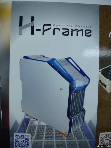 IN WIN Aluminum Mouse Pad -迎廣限量鋁製滑鼠墊開箱