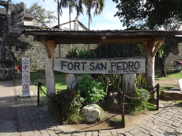 2012菲律賓, 宿霧, 馬克坦島. Phillipines, Cebu, Mactan Island.